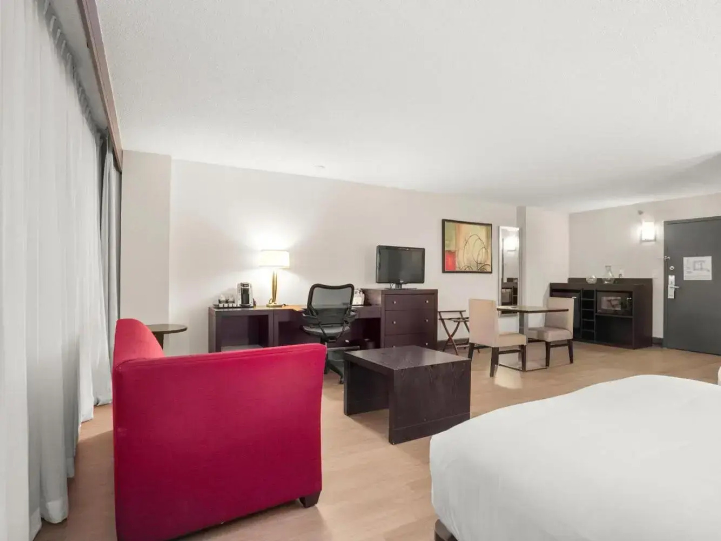 The Armon Hotel & Conference