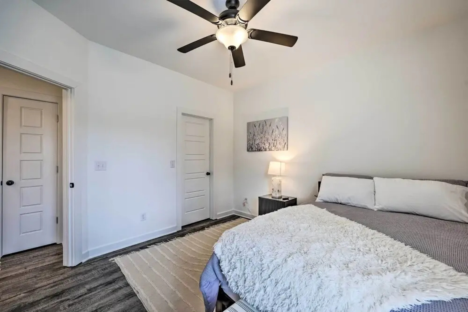 Newly Built Bella Vista Home Near Lakes