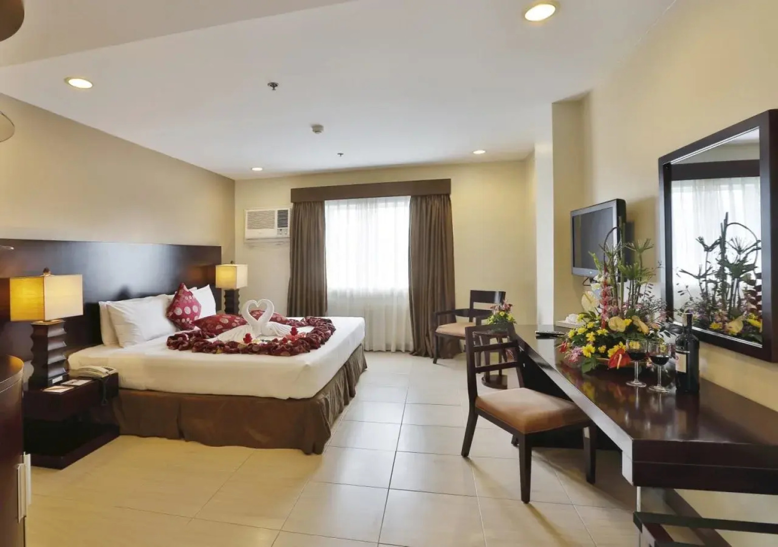 Alpa City Suites