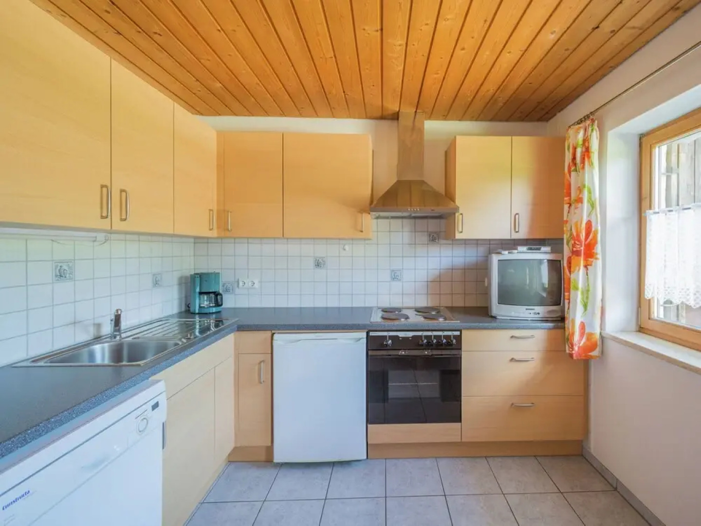 Cosy and Rurally Located Apartment With Garden and Terrace