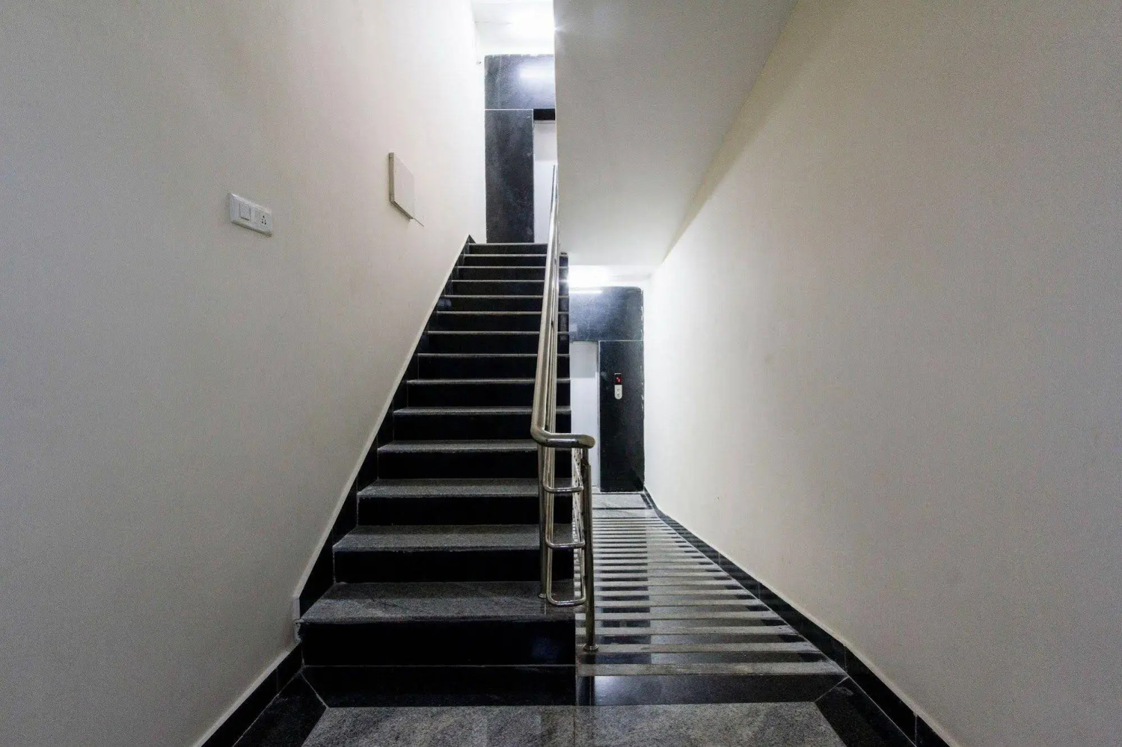 FabHotel Lotus Hitech City