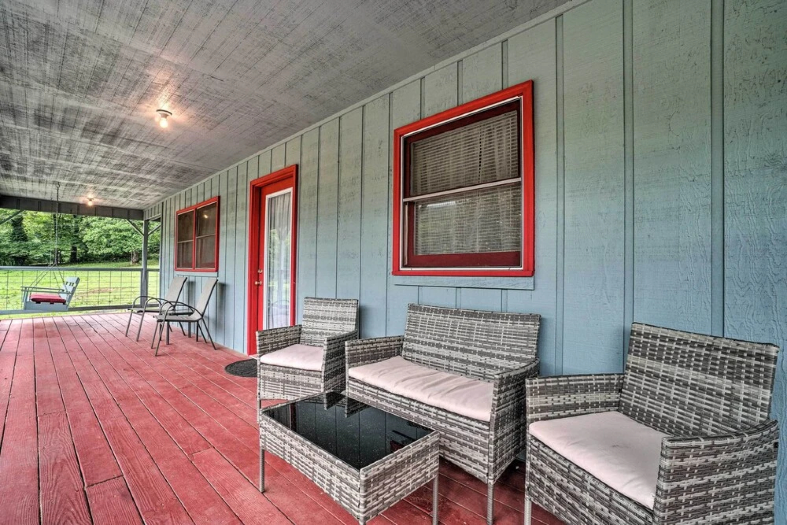 Hot Tub & Fire Pit: Pet-friendly Clayton Escape!