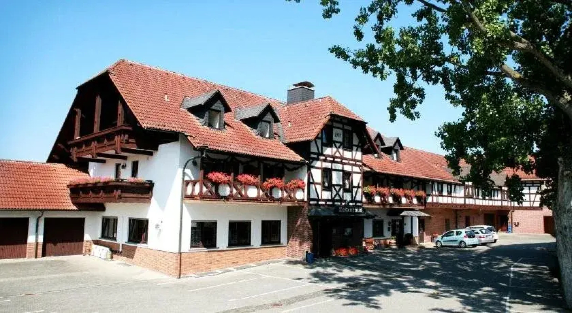 Hotel Batzenhaus