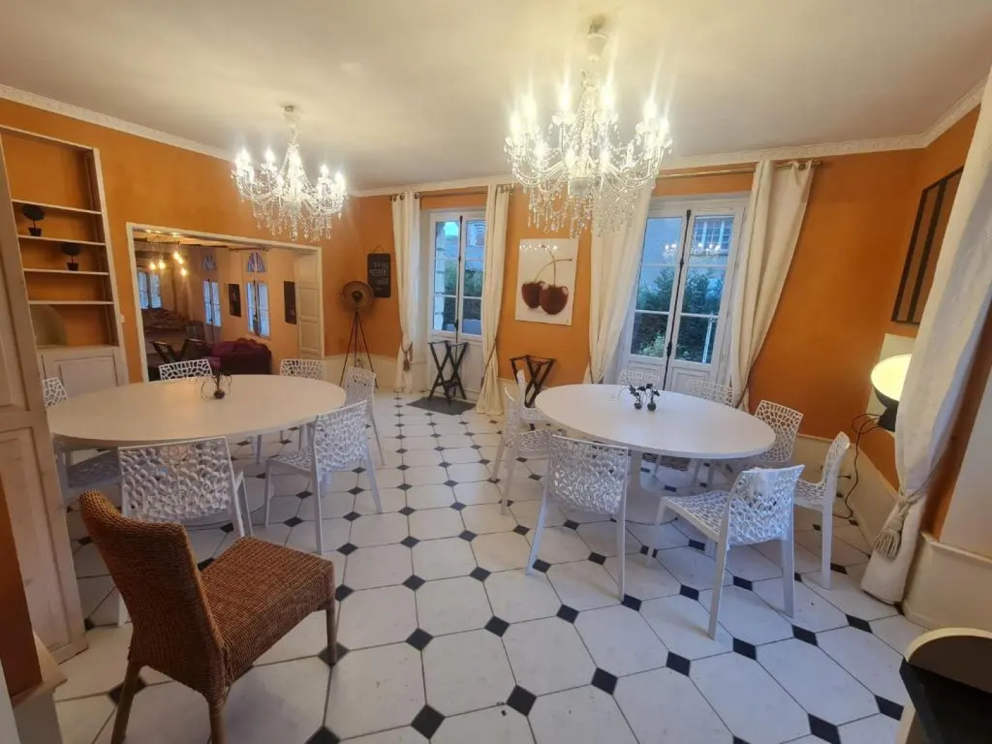 La Fuye du Chateau de Jallanges pour 17 personnes