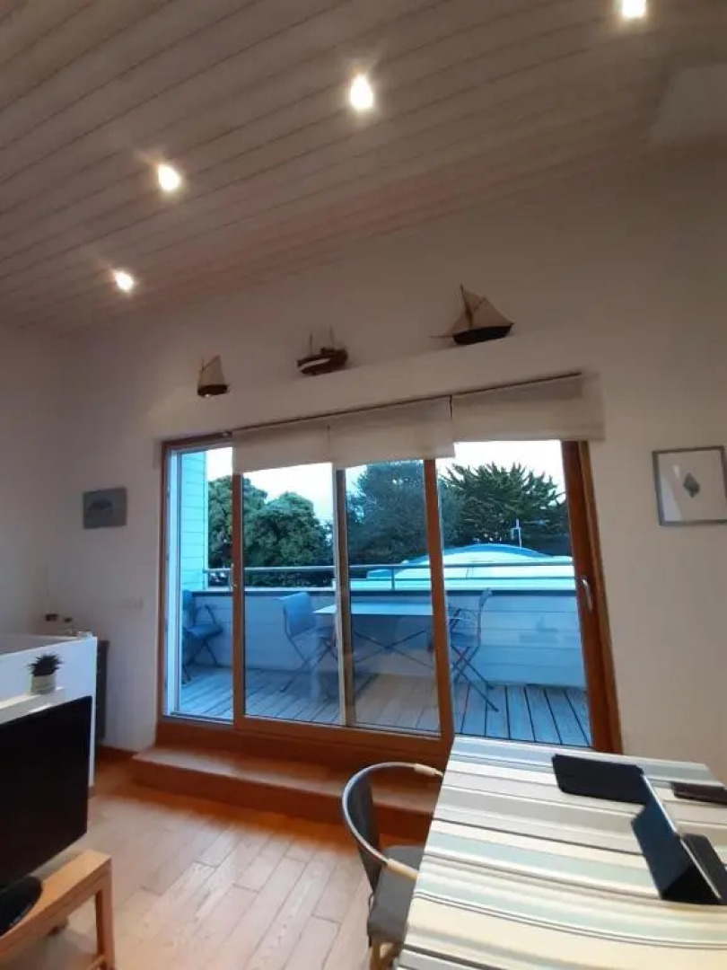 Villa Penfret - 50 meters from the beach