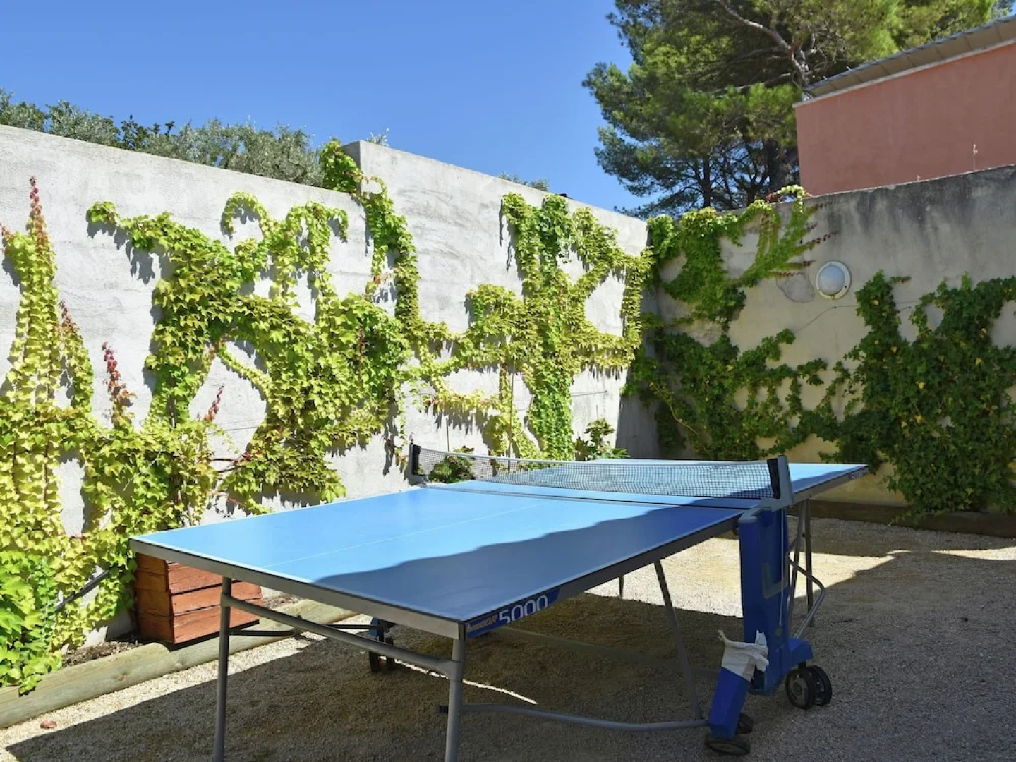 Luxurious Villa in Roussillon With Private Swimming Pool