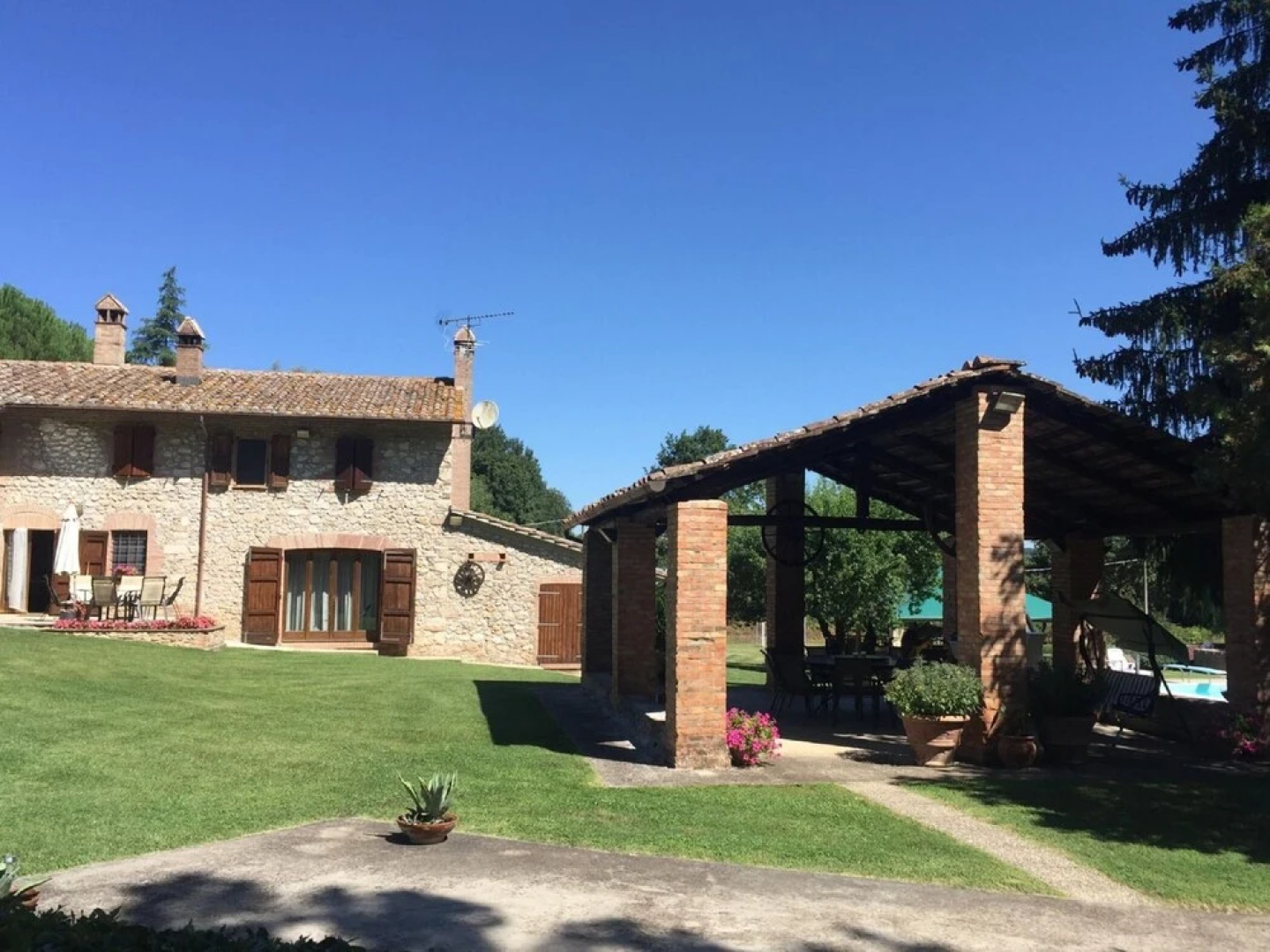 I run Away In Umbria, the Little One