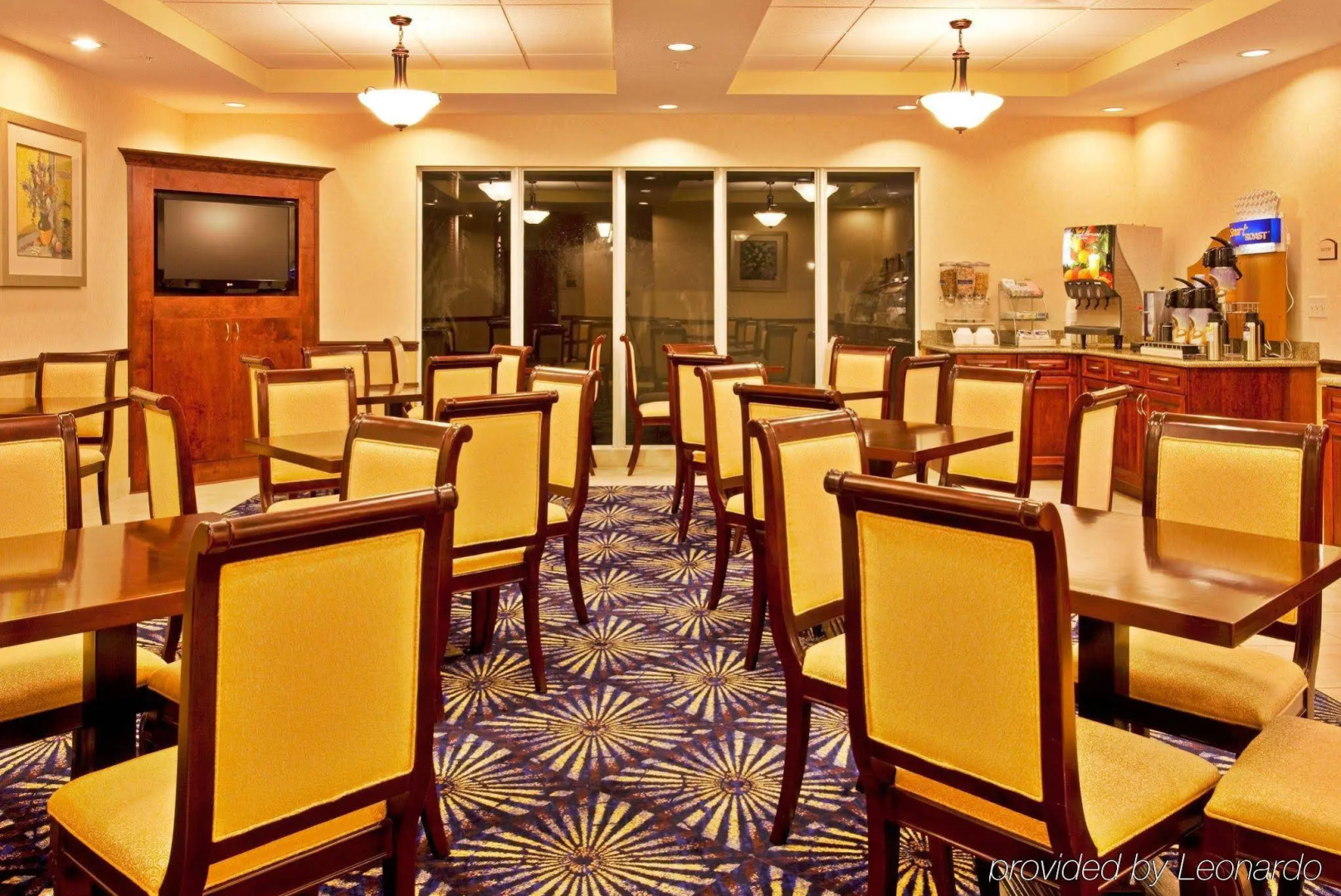 Holiday Inn Express Hotel & Suites Brooksville by IHG