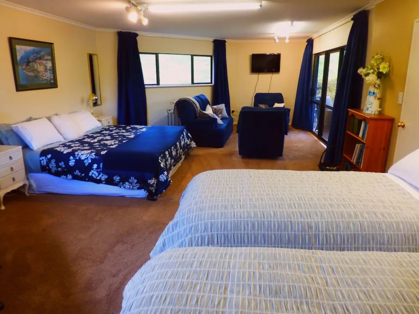 Acacia Heights Gardens