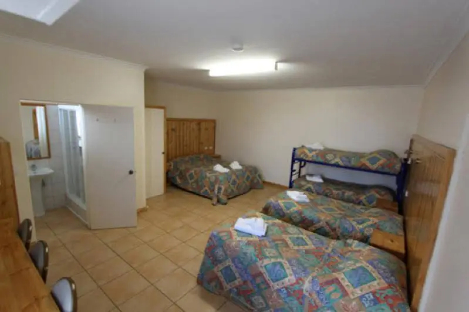 Lazy River Motor Inn