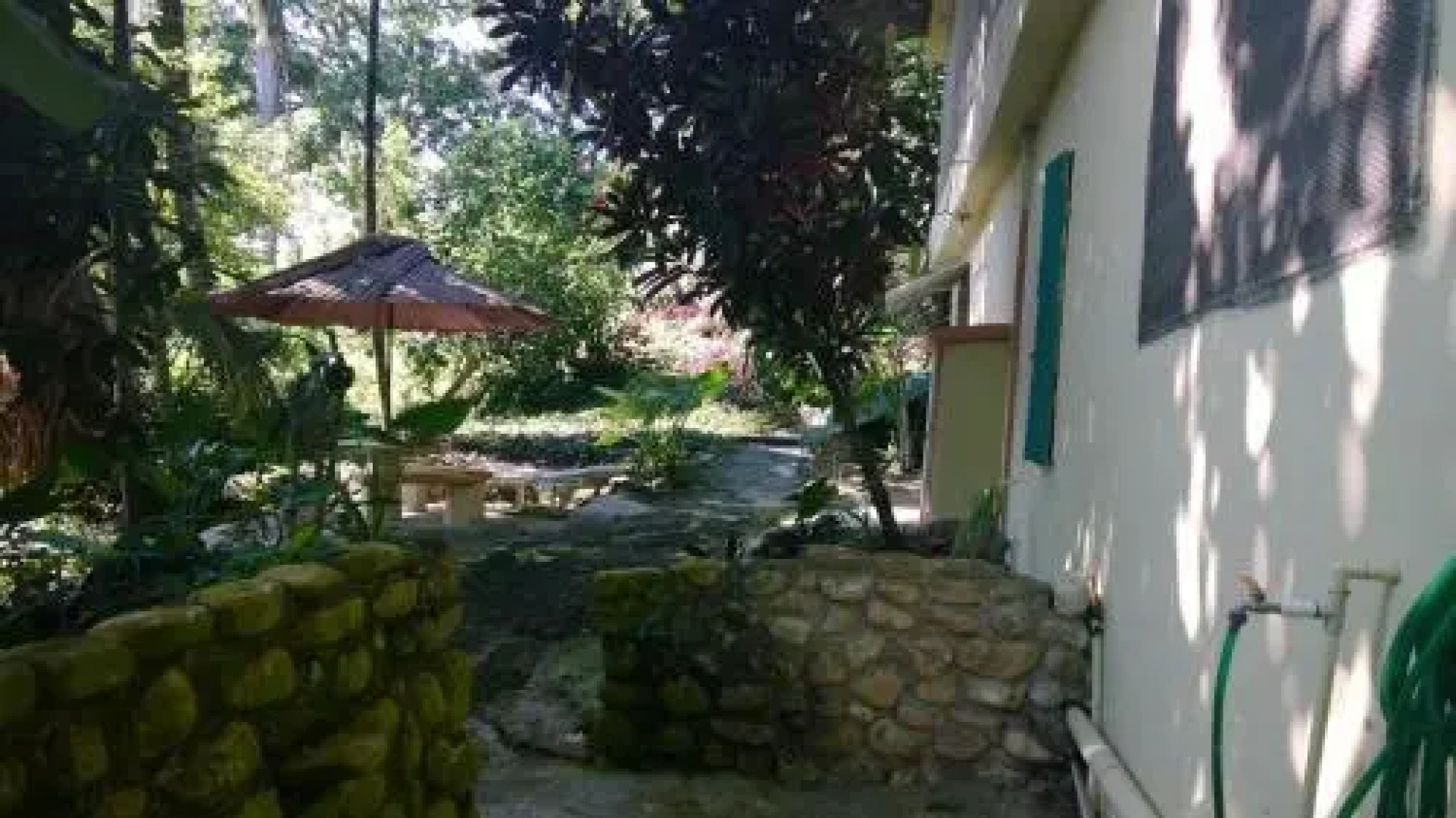 Riverside Private Lodge