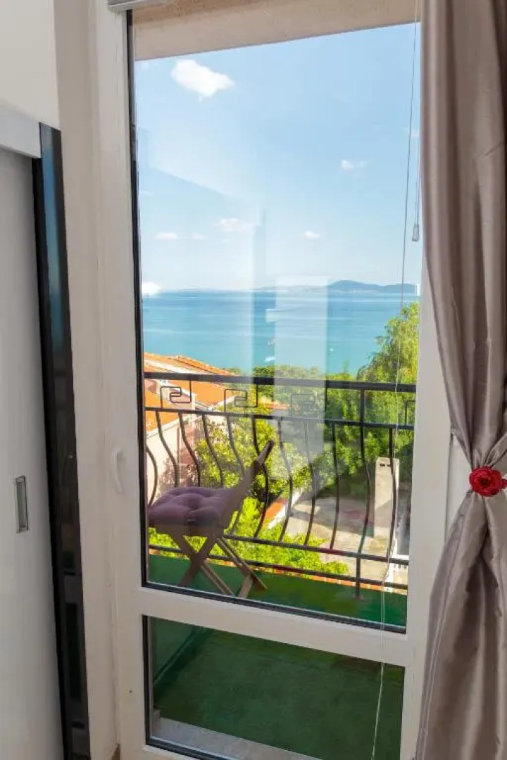 Apartment Sea View