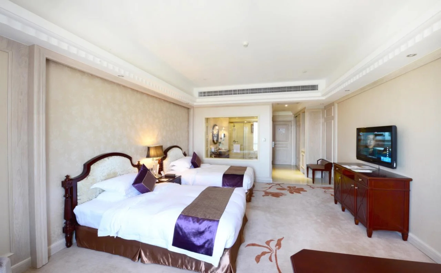 Yutong International Hotel