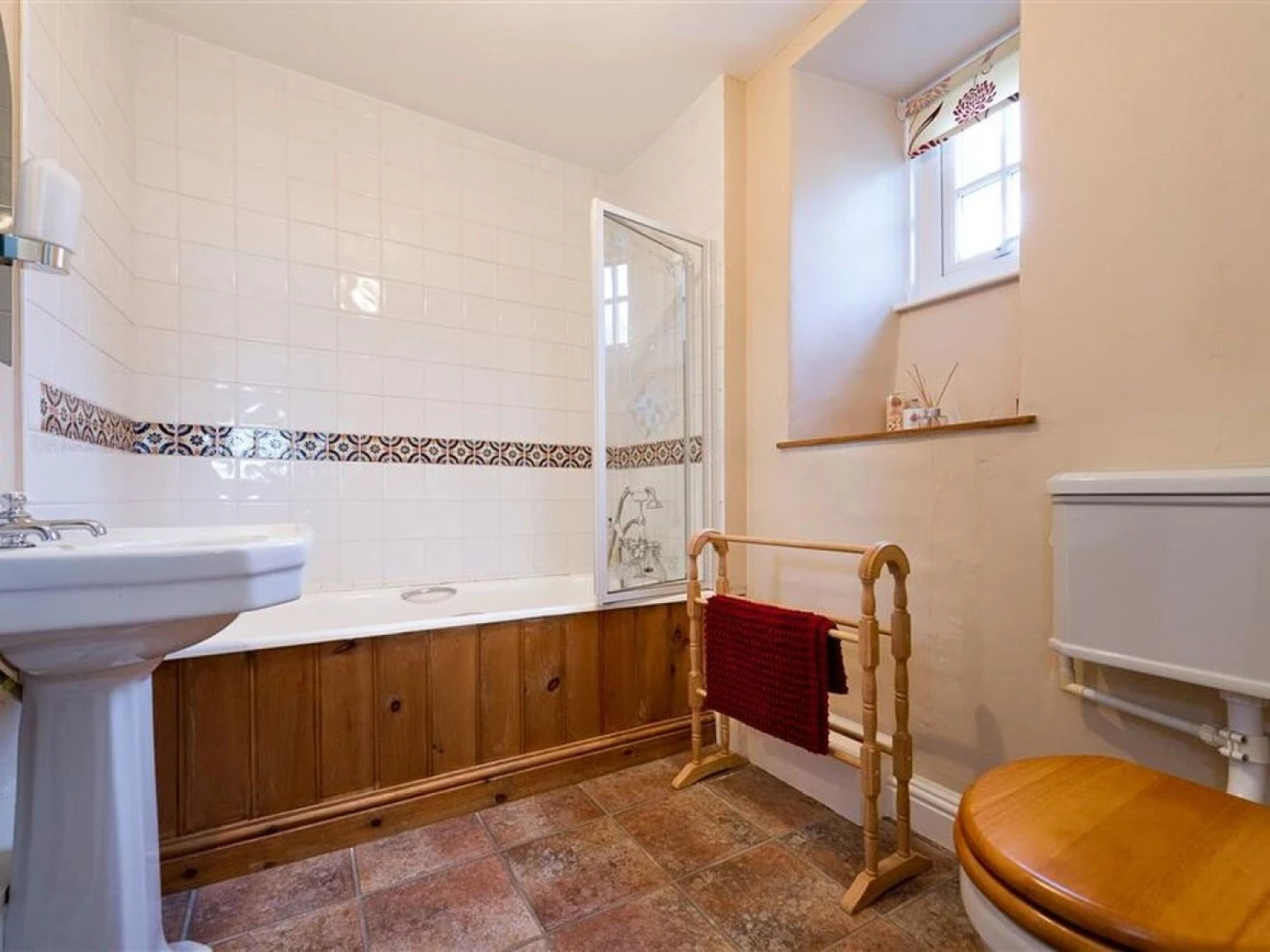 Beautiful Mansion in Botwnnog With a Private Garden