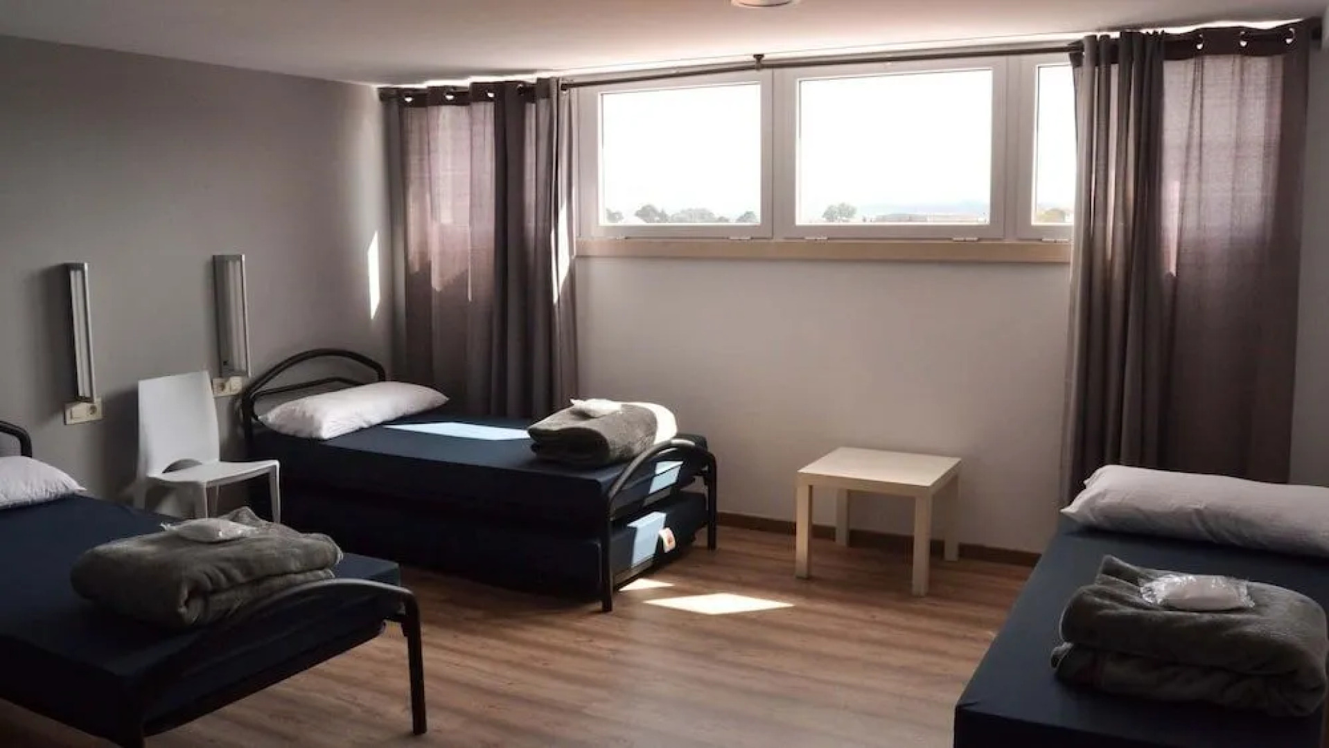 Albergue Alfonso II el Casto - Hostel