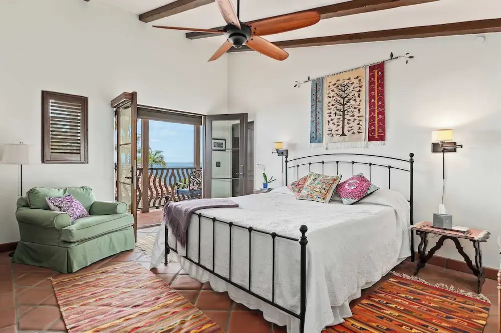 Casa de Lujo - Spanish Seaside Retreat