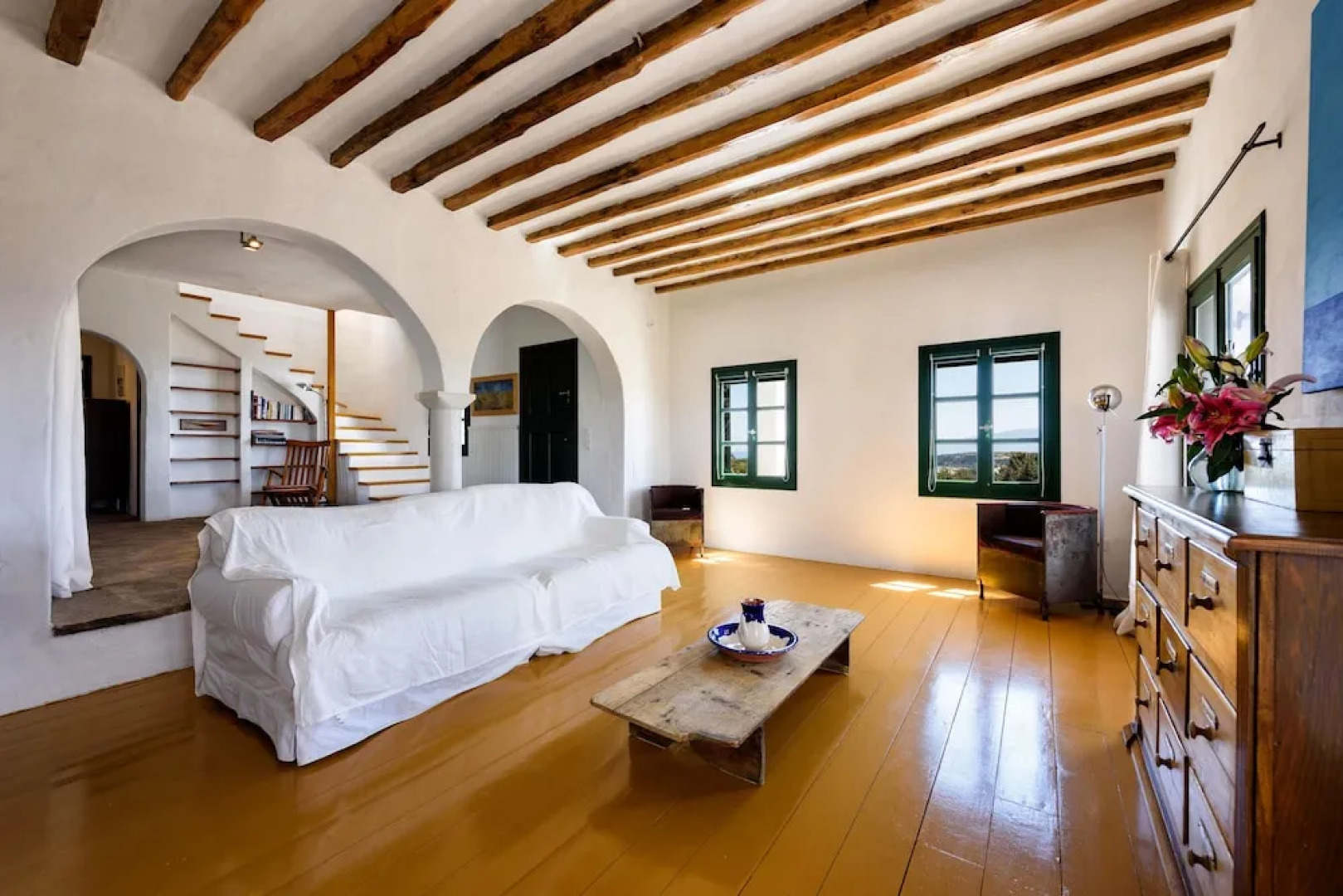 Traditional Villa 5 Mins on Foot From the Beach