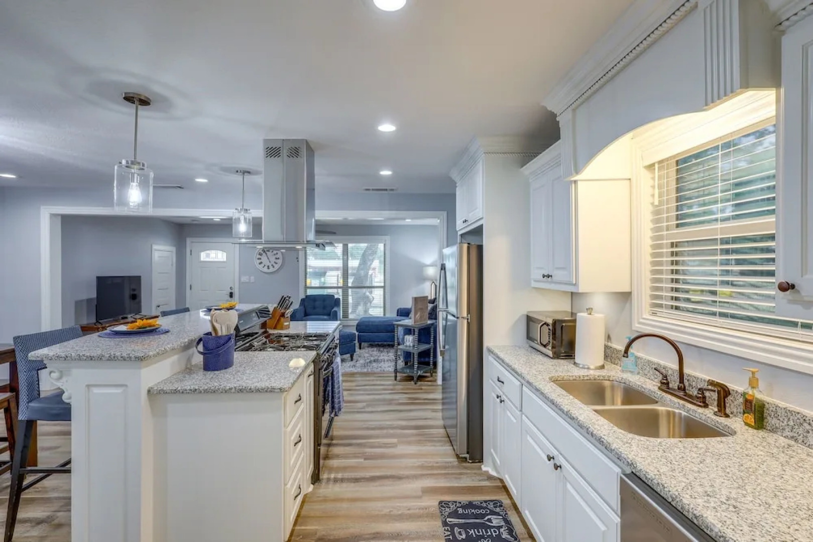 Sunny Hearne Home Near Universities!