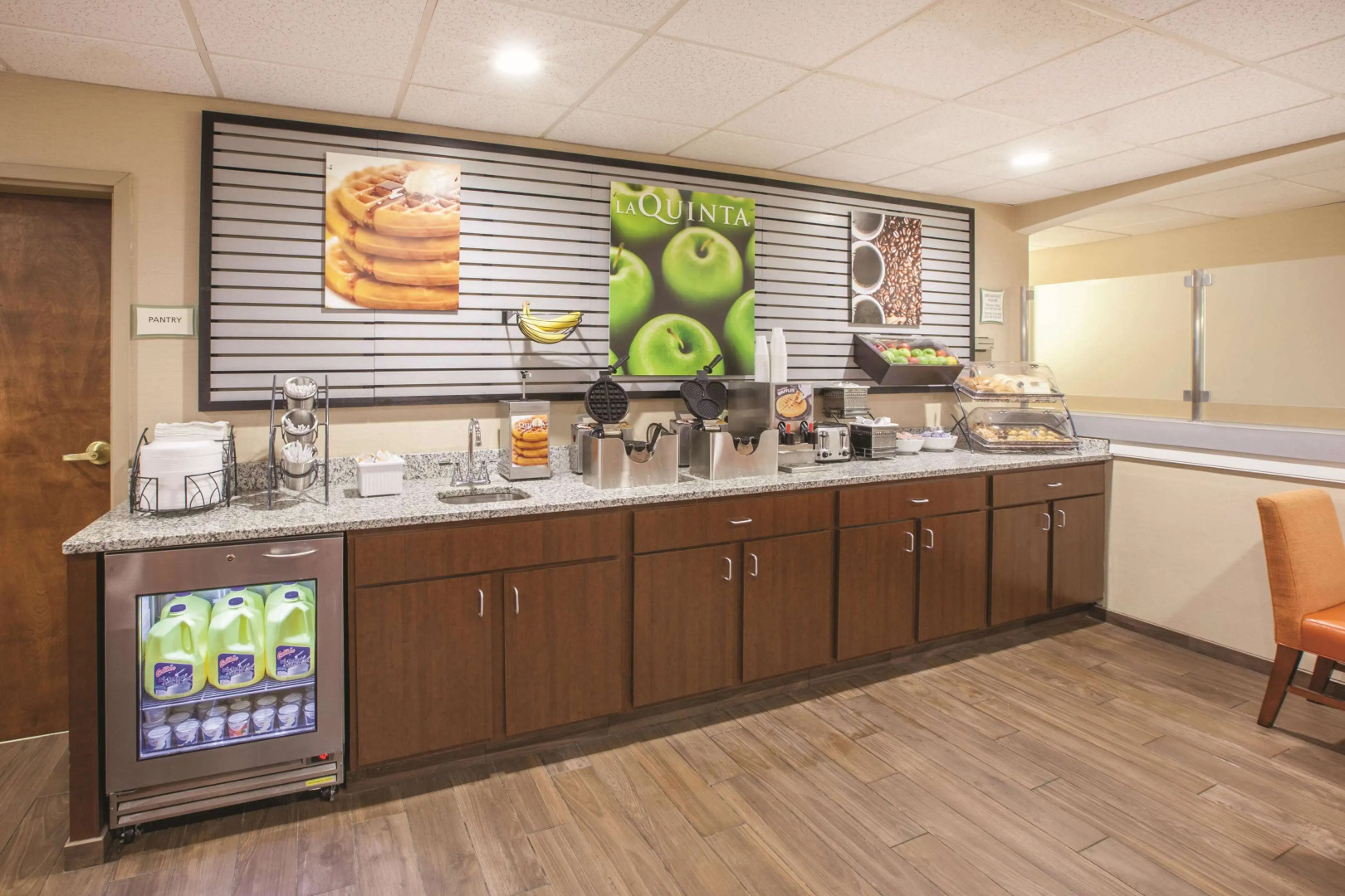 La Quinta Inn & Suites by Wyndham Mechanicsburg - Harrisburg
