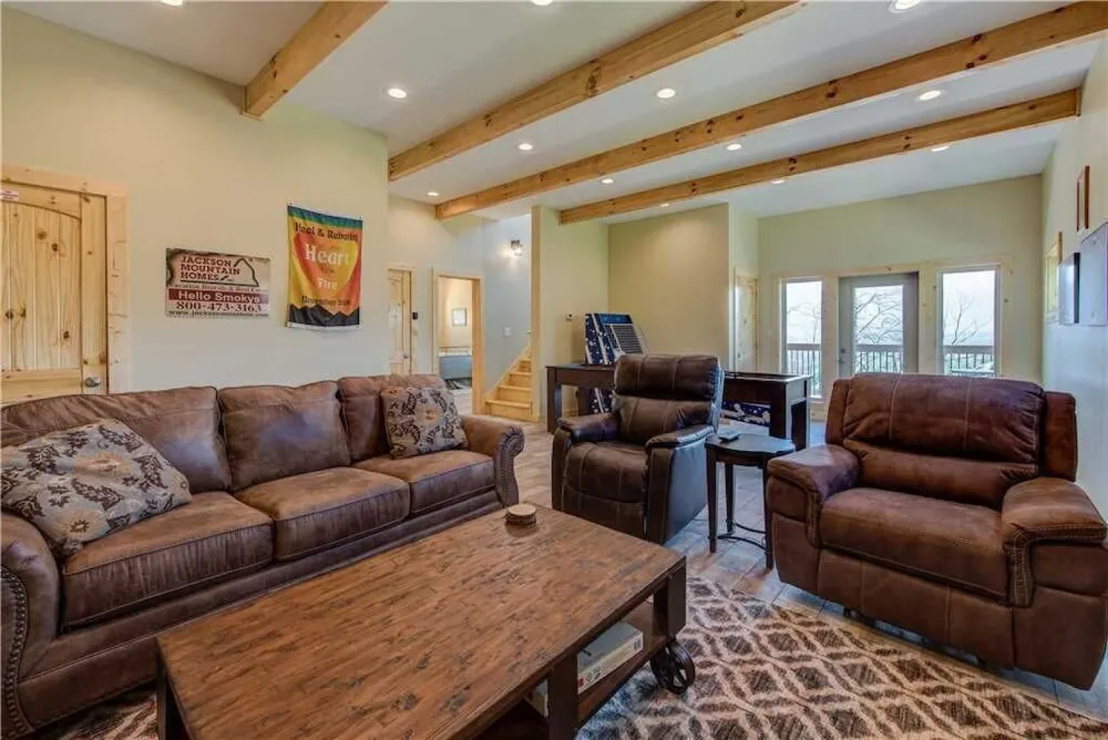 Hello Smokys - Two Bedroom Cabin