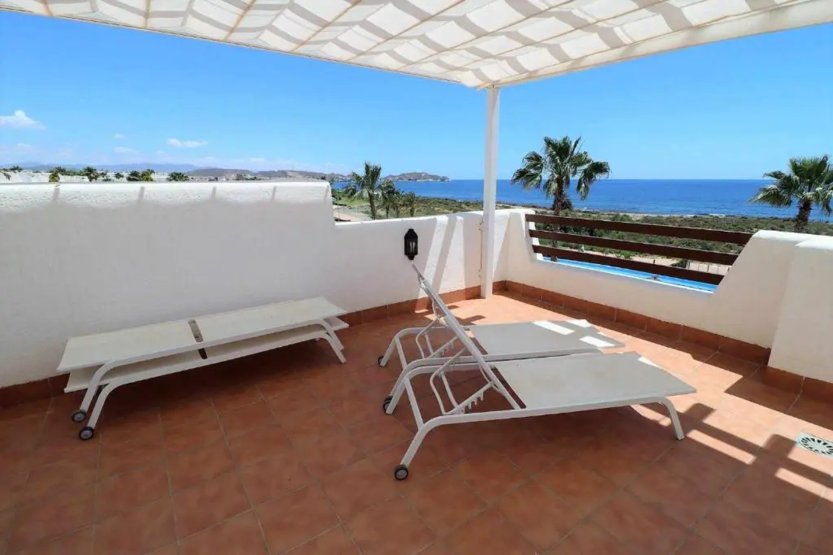 Azur apto lujo en 1a línea azotea piscina comun