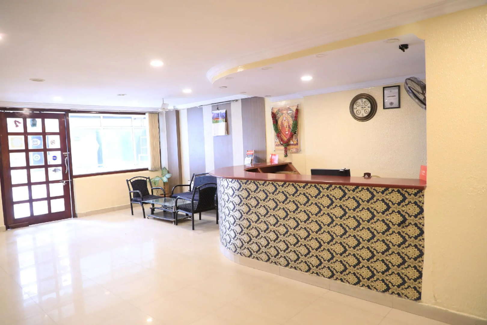OYO 15140 Hotel Priya Residency