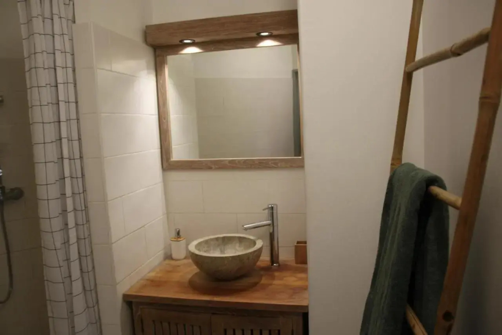 Ti Case a Moin - Joli T2 En Bord de Mer