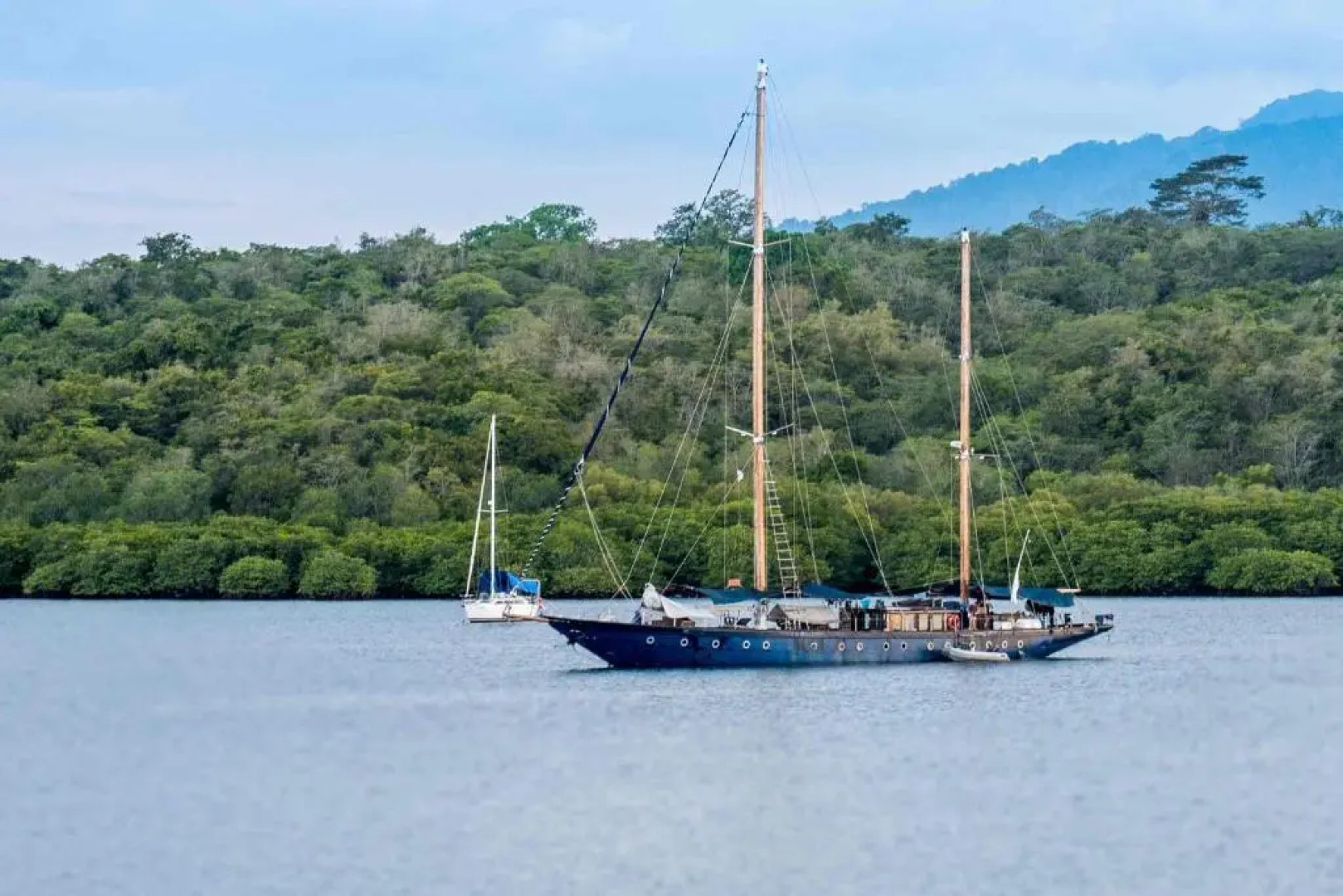 Hobbit's House Homestay