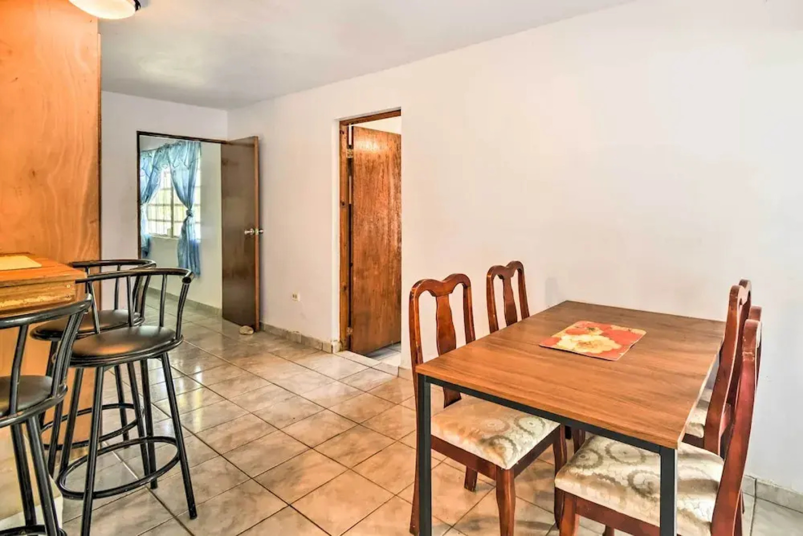 Tropical Oasis: Bay Views ~ 2 Mi to Playa Sardinas