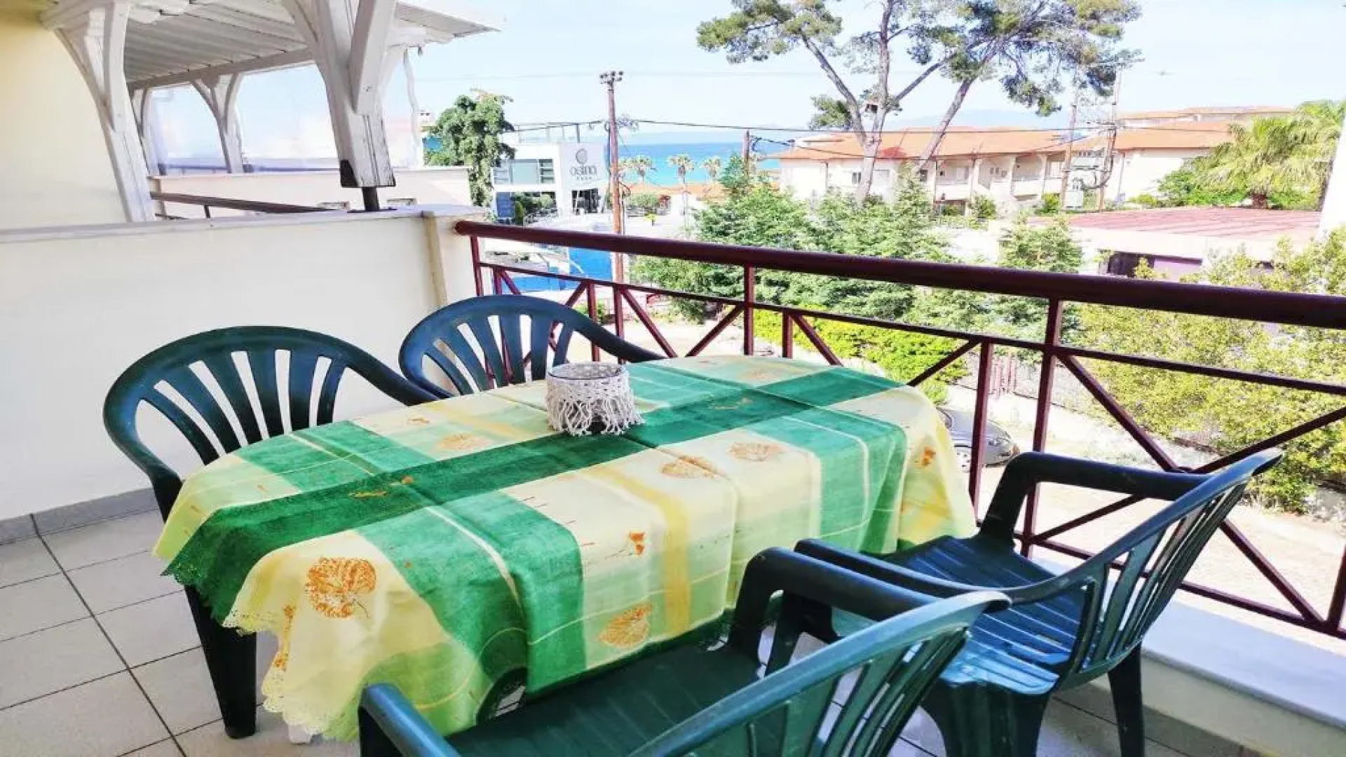 Sea View Maisonette in Chanioti, 40m from the Beach