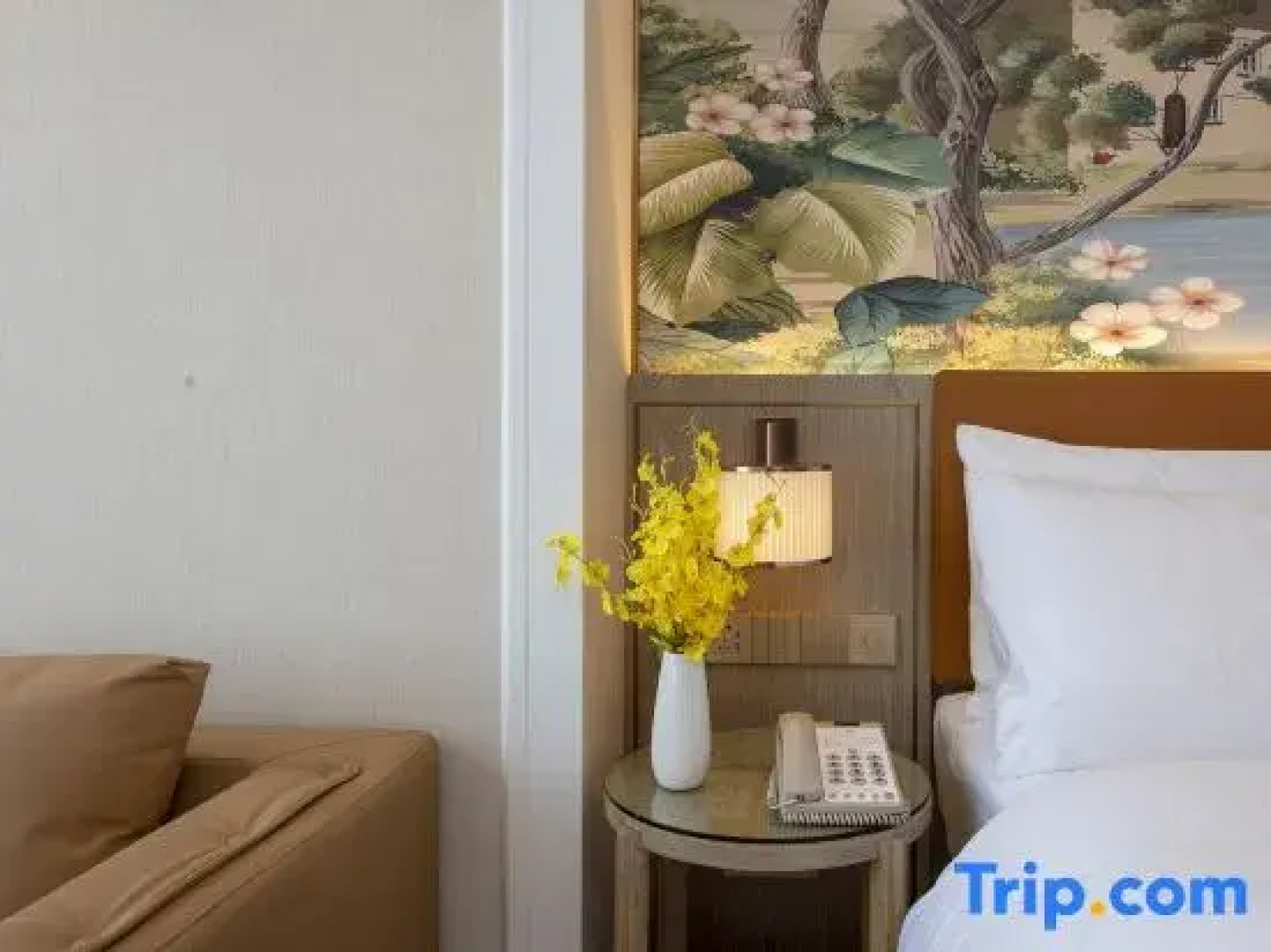 Vienna Hotel (Wuyuan Moore City store)