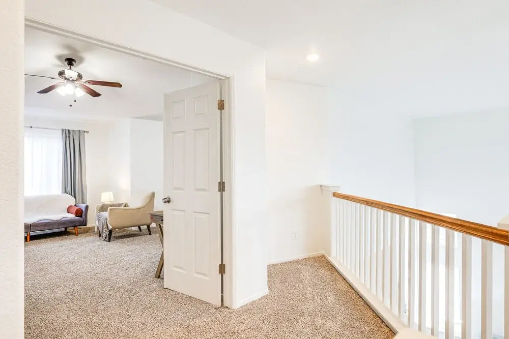 Spacious Los Banos Home w/ Patio - Dogs Welcome!