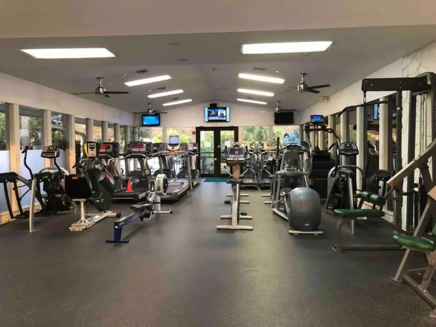 “A little Piece of Paradise” New Condo