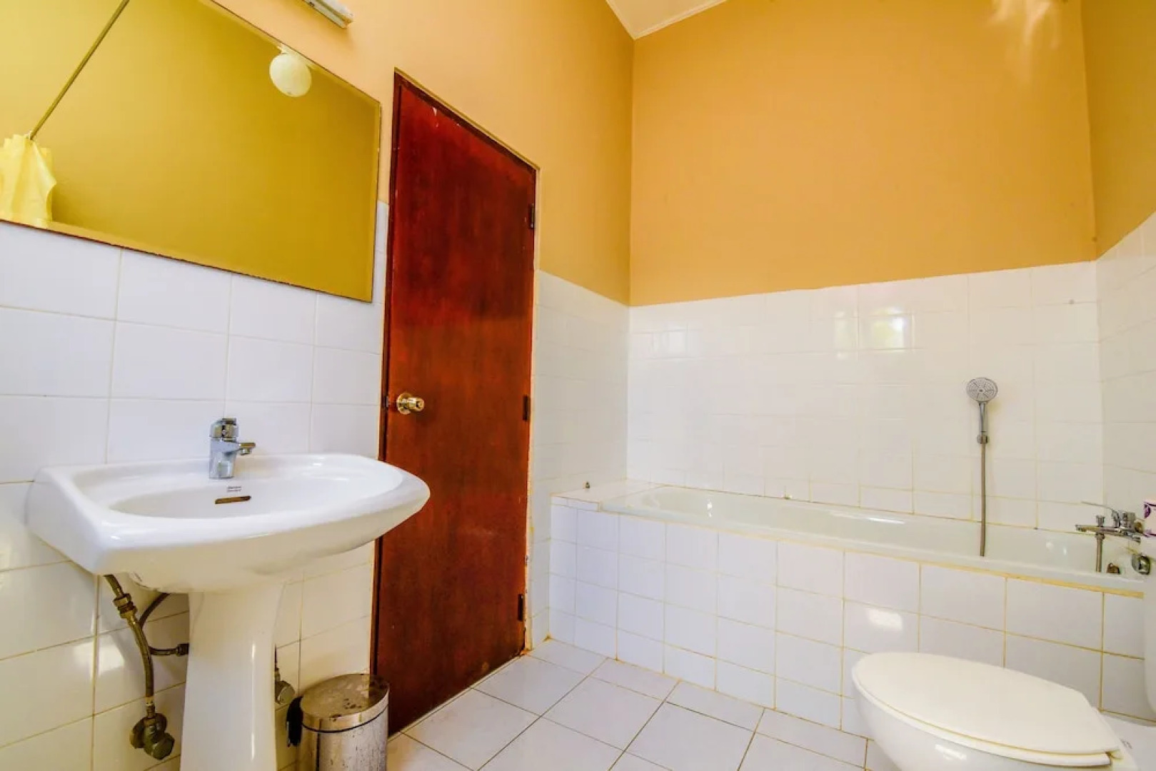 OYO 483 Kabalana Villa