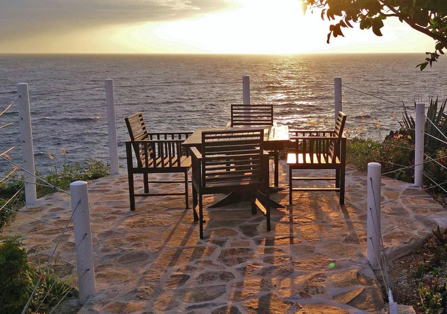 Kawayan Holiday Resort