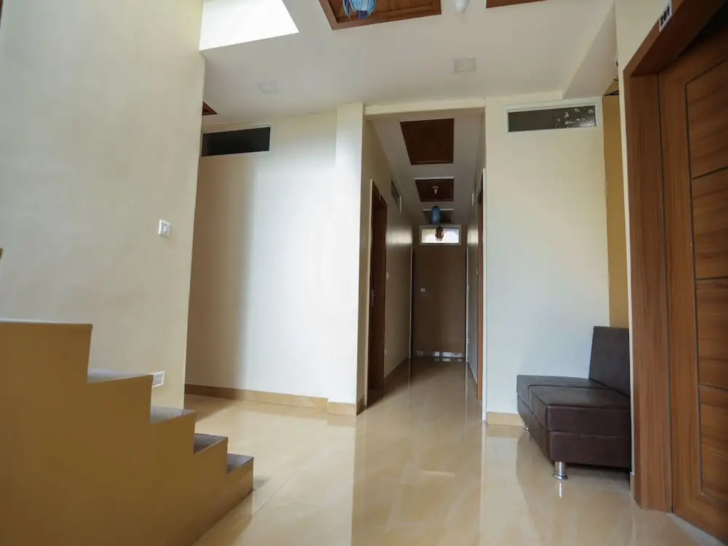 OYO 16163 Hotel Shri Hari