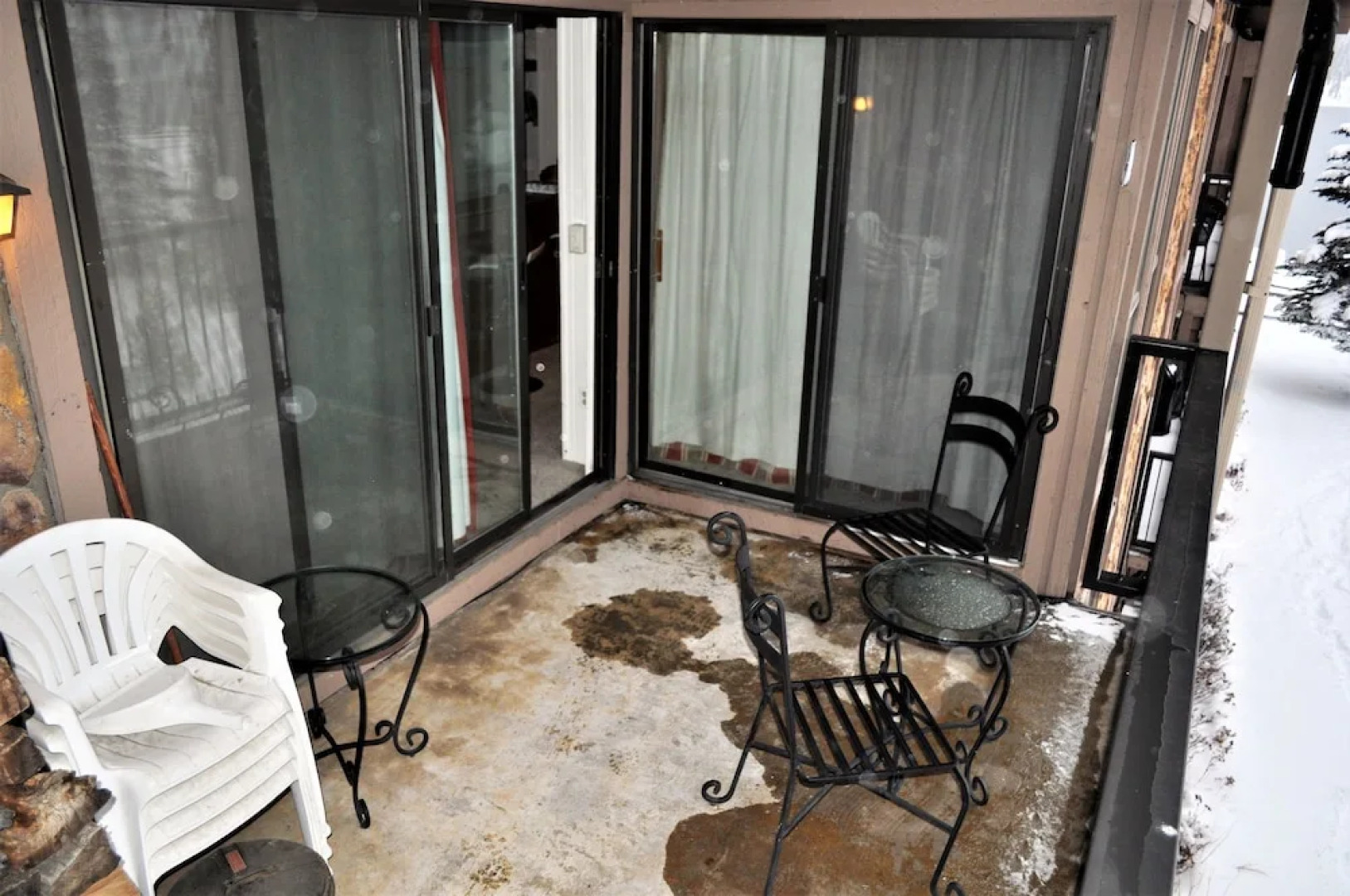 Lake Cliffe 2 Bed 2 Bath Views - 2 Br condo by RedAwning