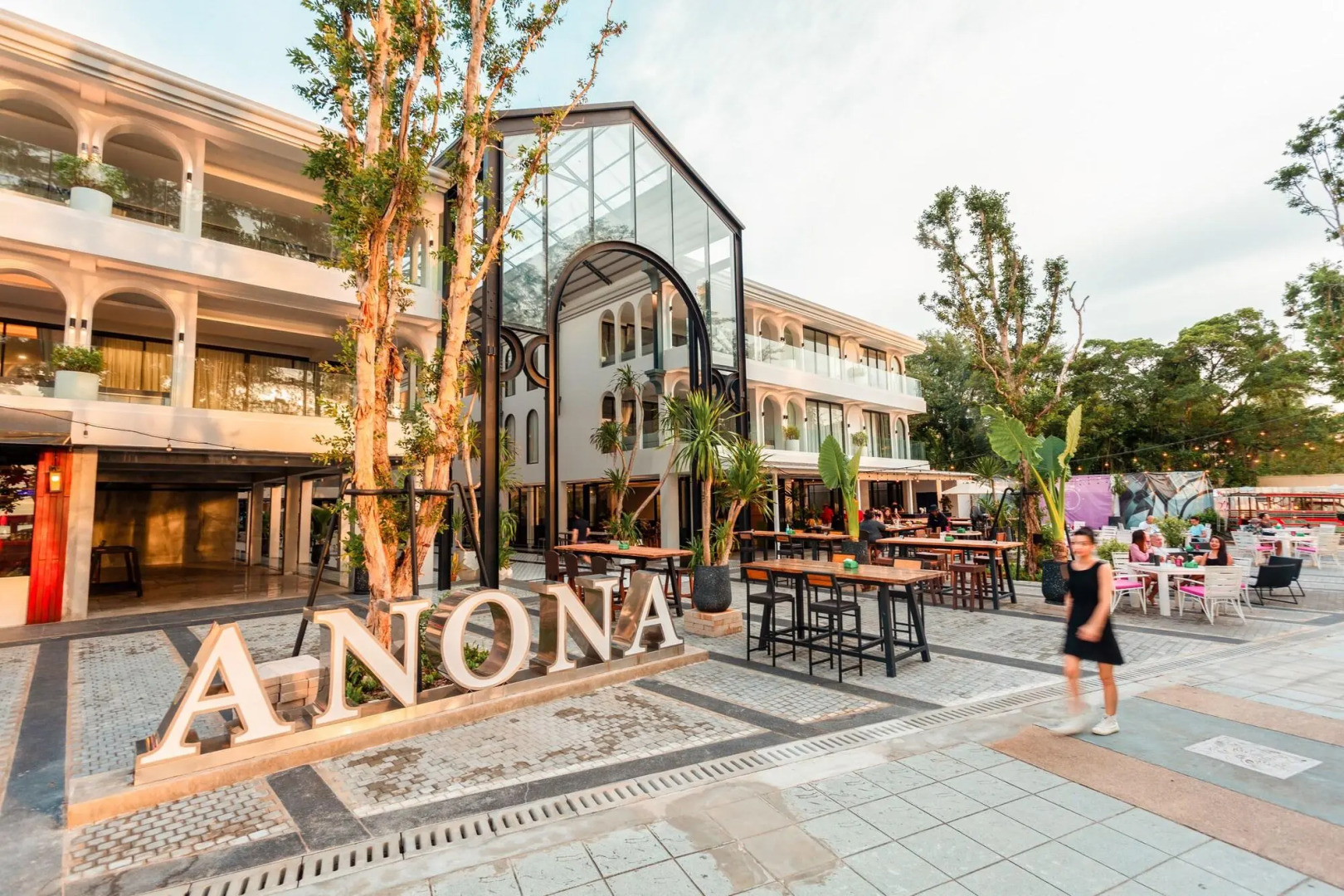 Anona Beachfront Phuket Resort