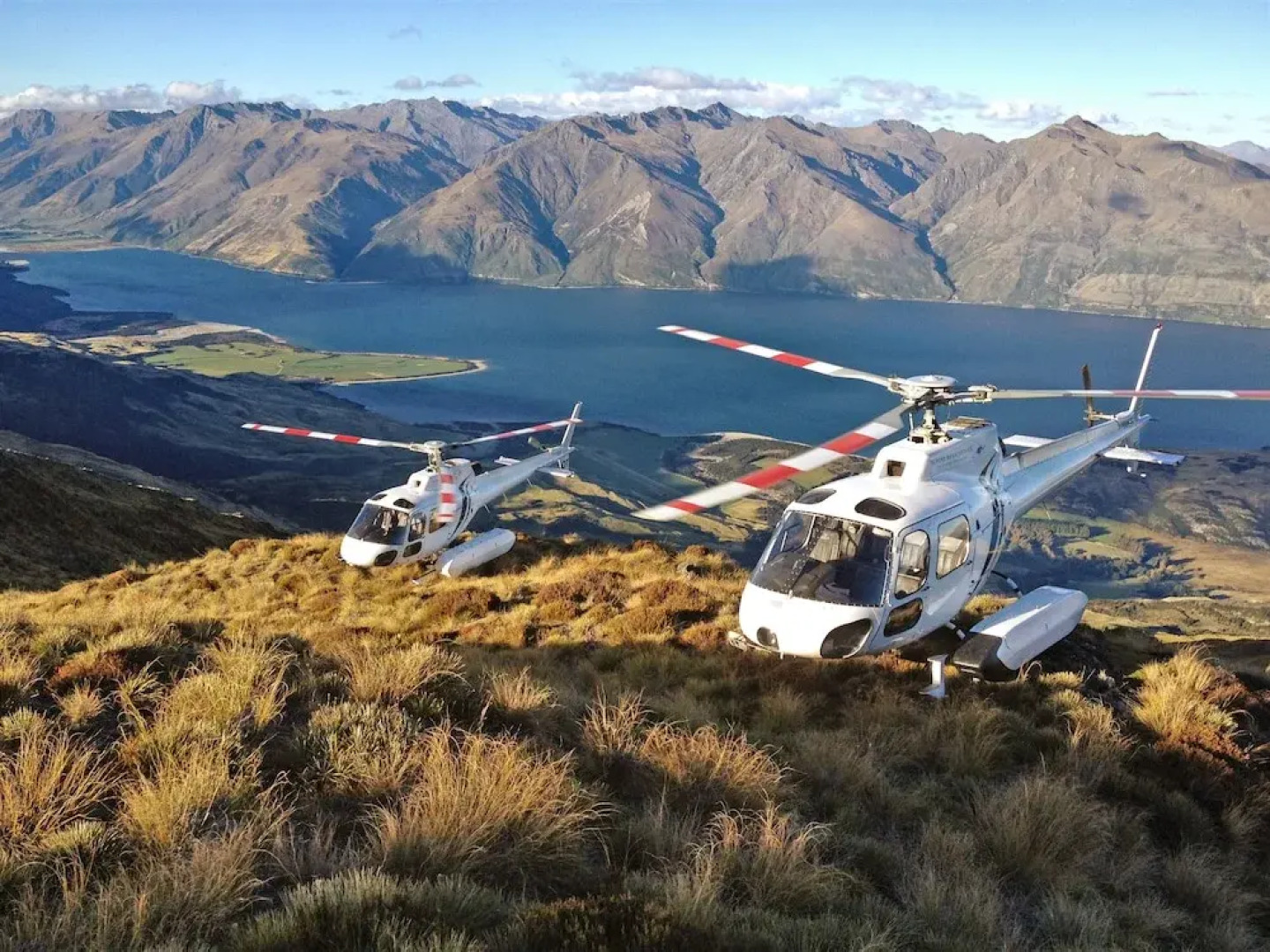 Clutha Place - Sleeps 8 - Lake Views - Balcony