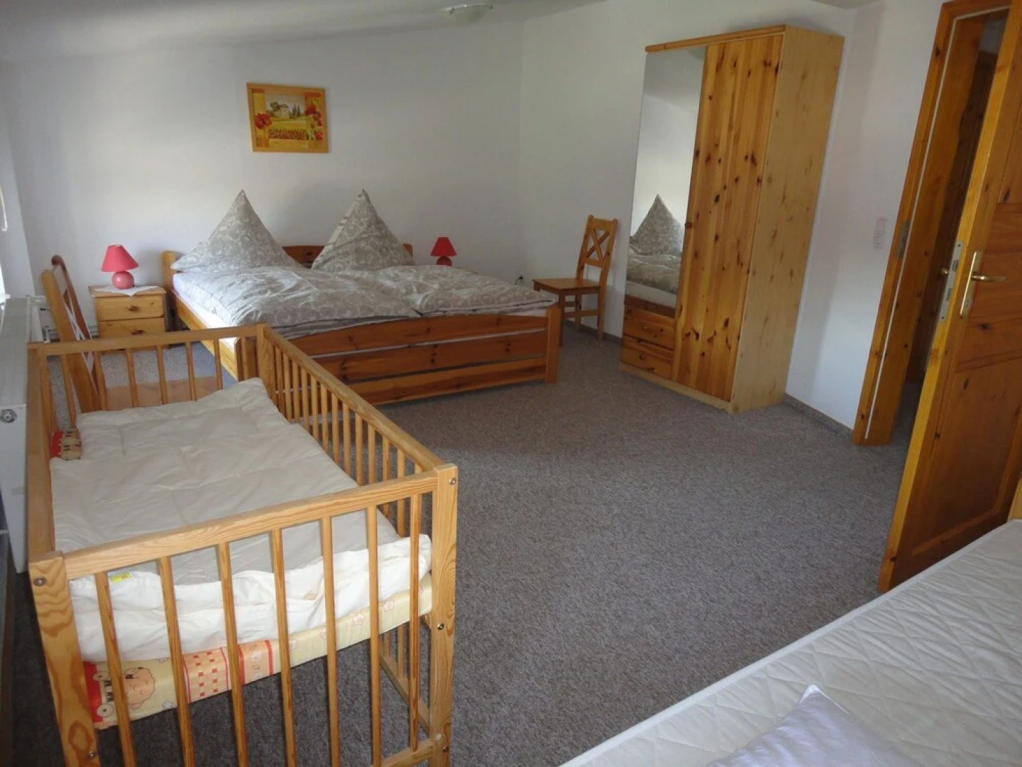 Beautiful Farmhouse Flat With Garden