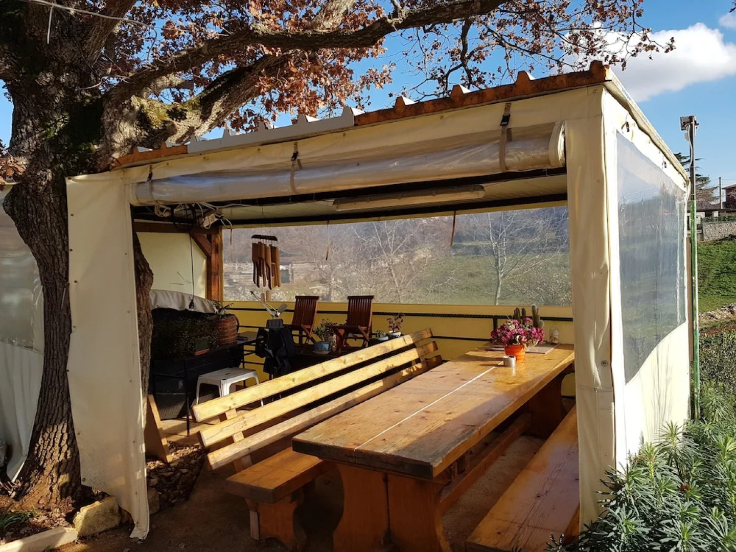 Lovely 2-bed House in Klarici Close to Pula