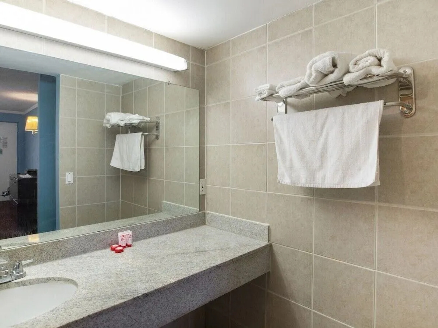 Red Carpet Inn Edison