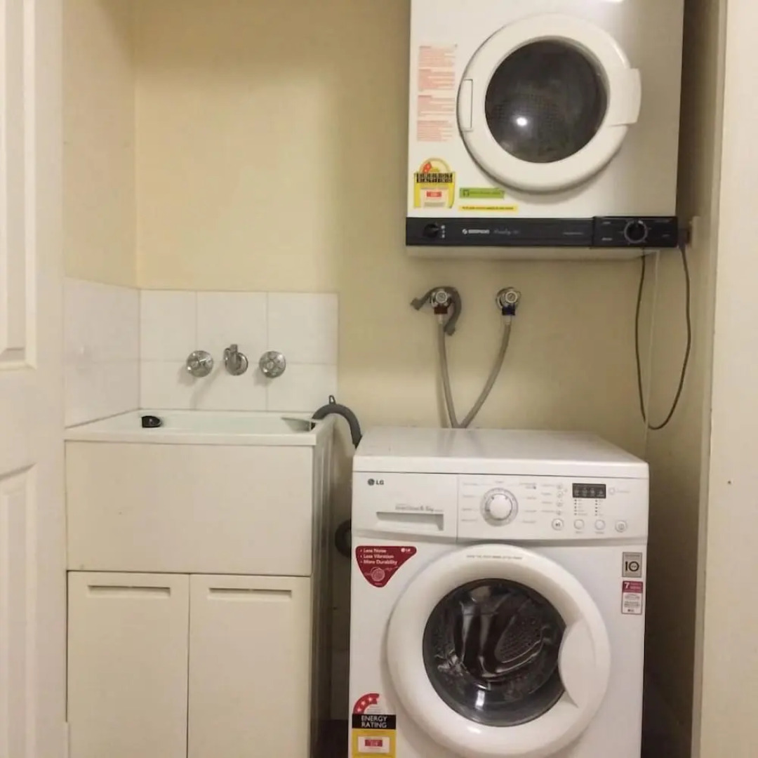 Cairns City Garden Apartment