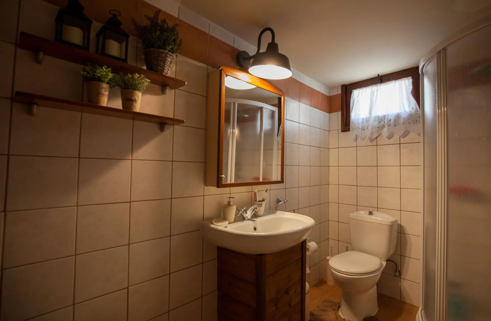 Dandy On The Hill - Amfikleia