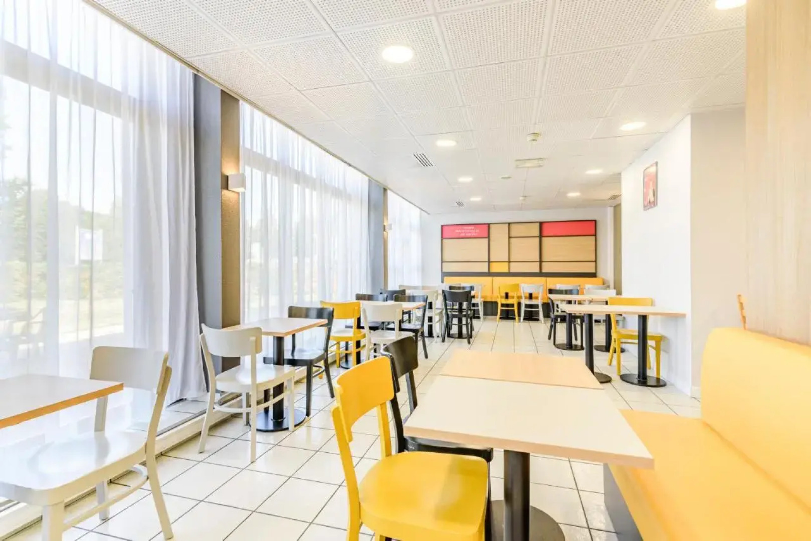 B&B HOTEL Besançon Chateaufarine