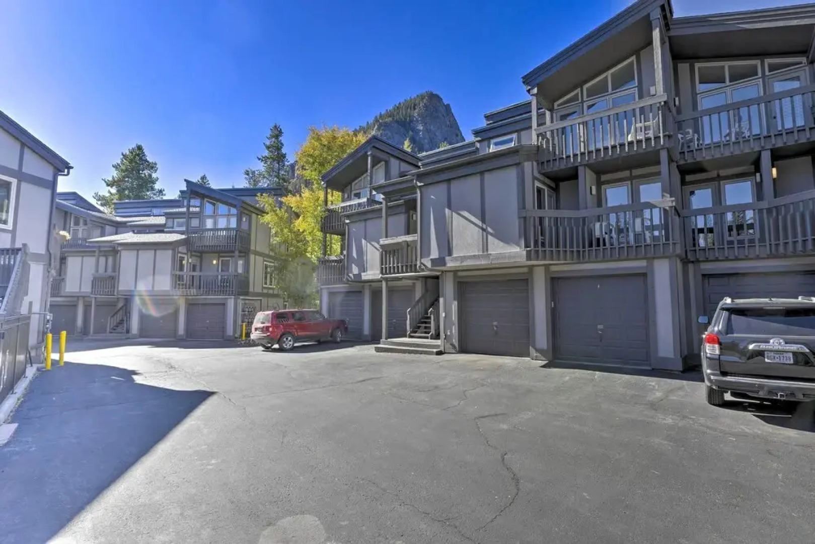 Creekside Frisco Condo w/ Views & Pool Access!