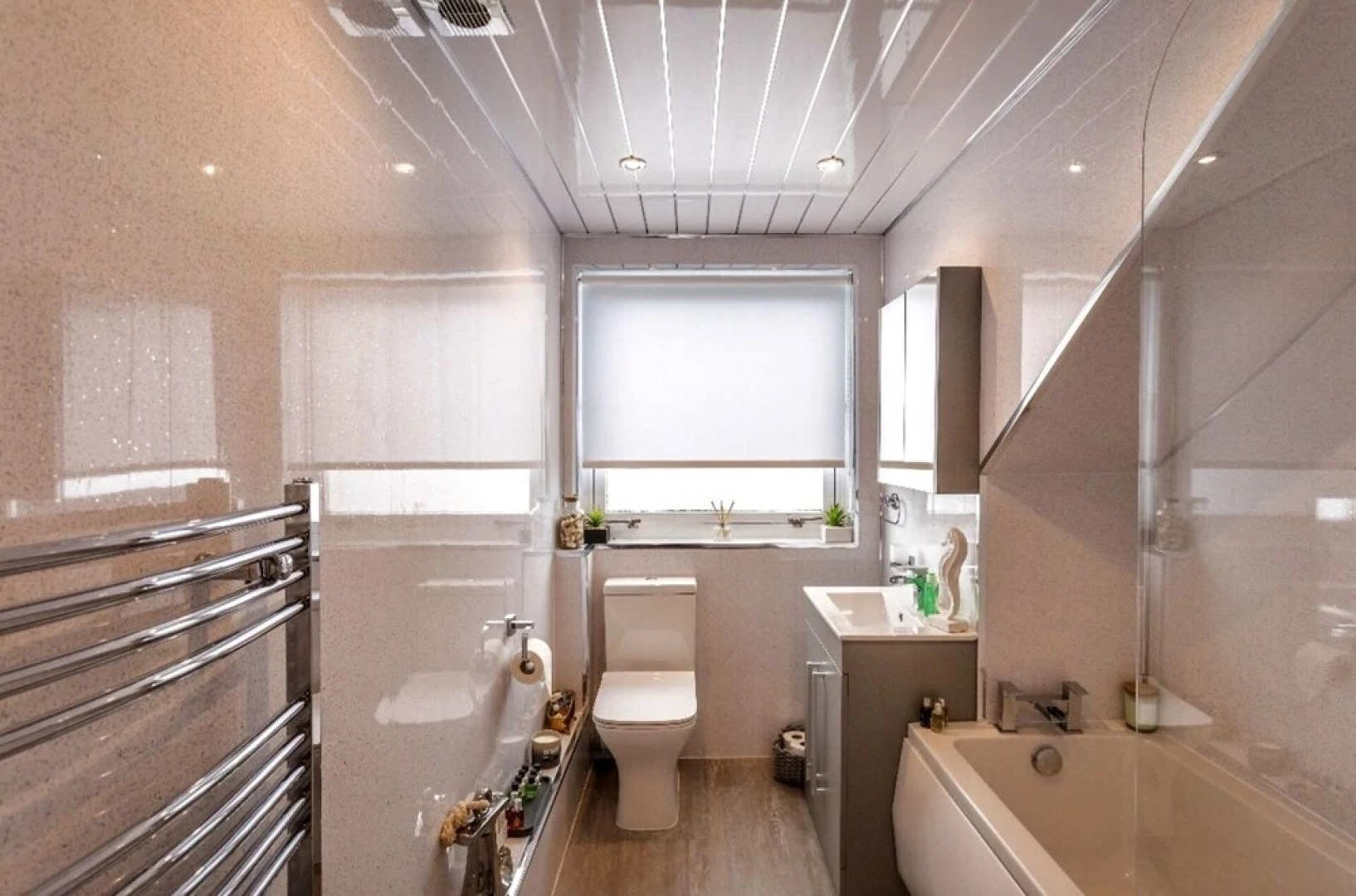 Warm and Welcoming Villa, Perfect Home From Home