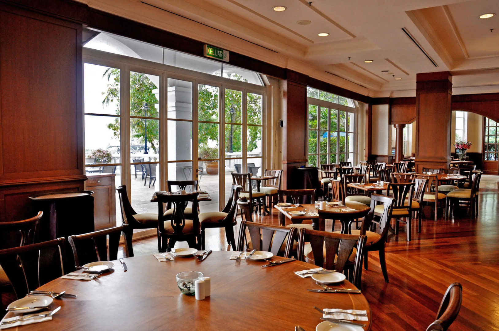 Avillion Admiral Cove