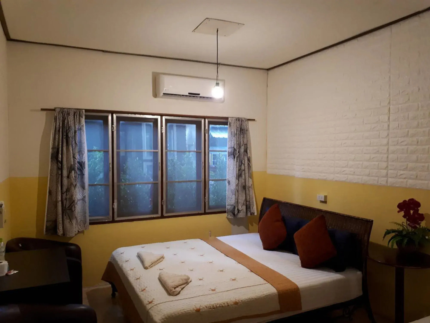 The Old Place Guesthouse