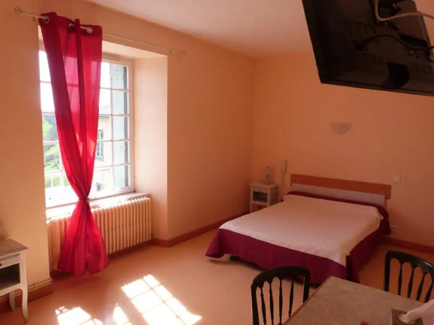 Hôtel-Restaurant les Planchettes